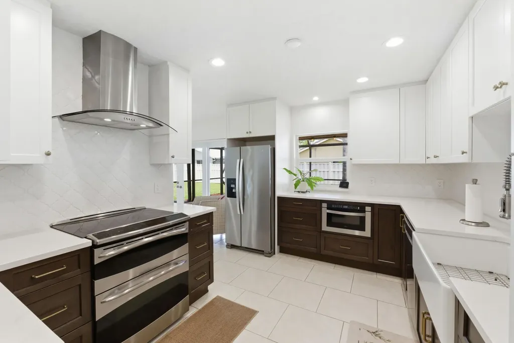 7215 NW 43rd Street Coral Springs FL 33065