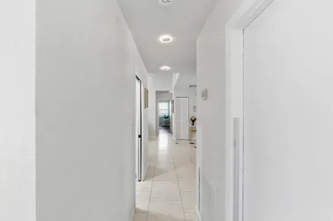7215 NW 43rd Street Coral Springs FL 33065