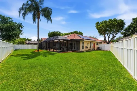 7215 NW 43rd Street Coral Springs FL 33065