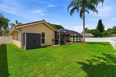 7215 NW 43rd Street Coral Springs FL 33065