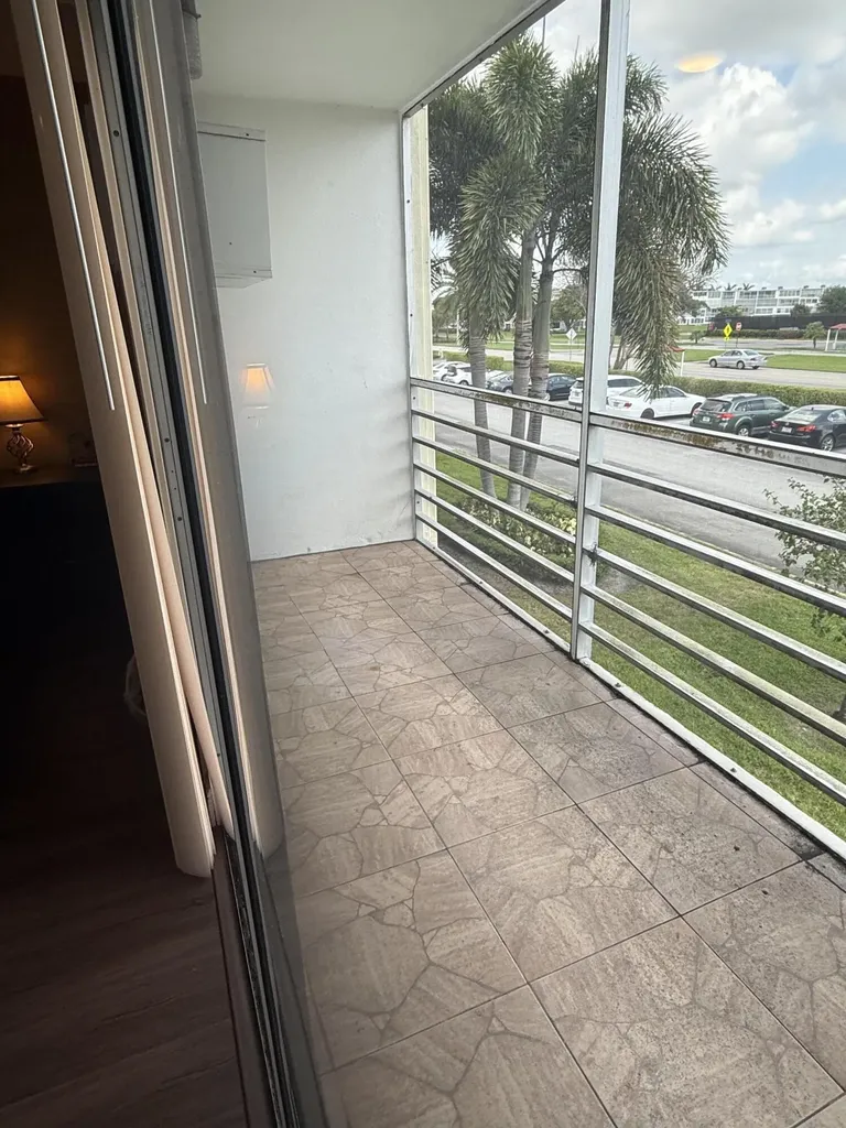 314 Dorset H Boca Raton FL 33434