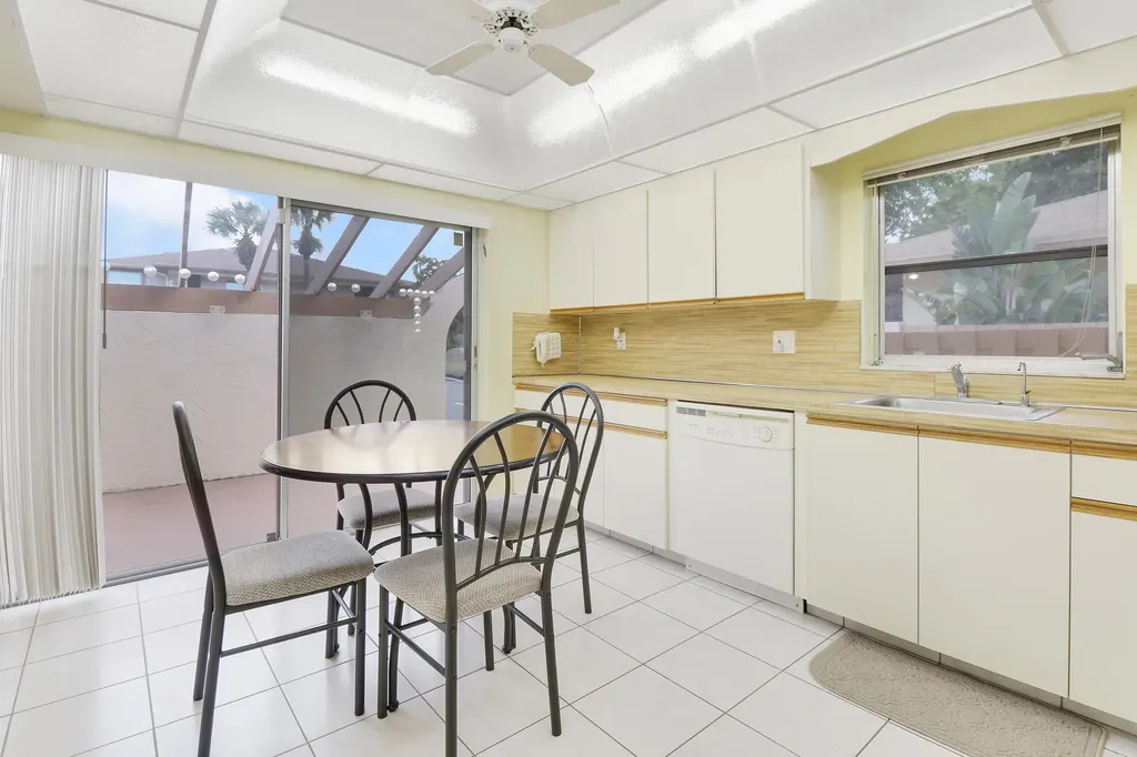 13759 Date Palm Court Delray Beach FL 33484