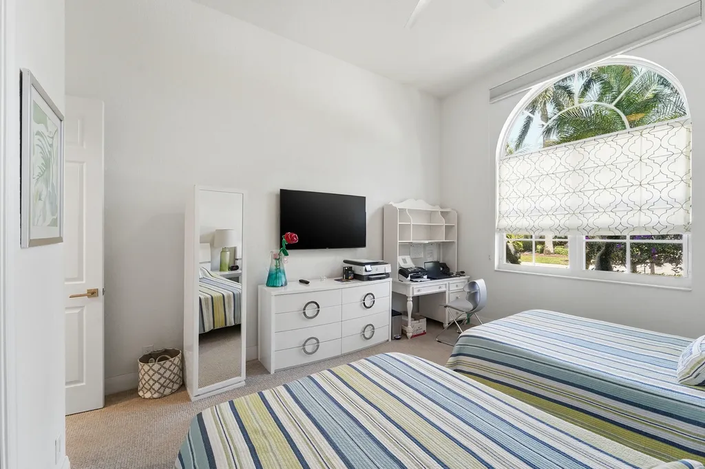 16197 Villa Vizcaya Place Delray Beach FL 33446