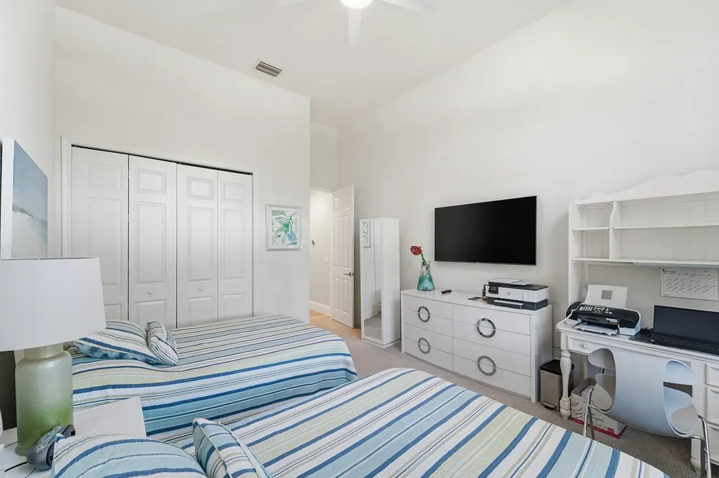 16197 Villa Vizcaya Place Delray Beach FL 33446