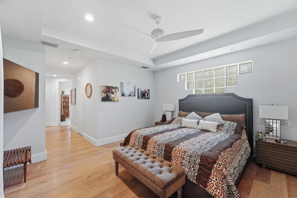 16197 Villa Vizcaya Place Delray Beach FL 33446