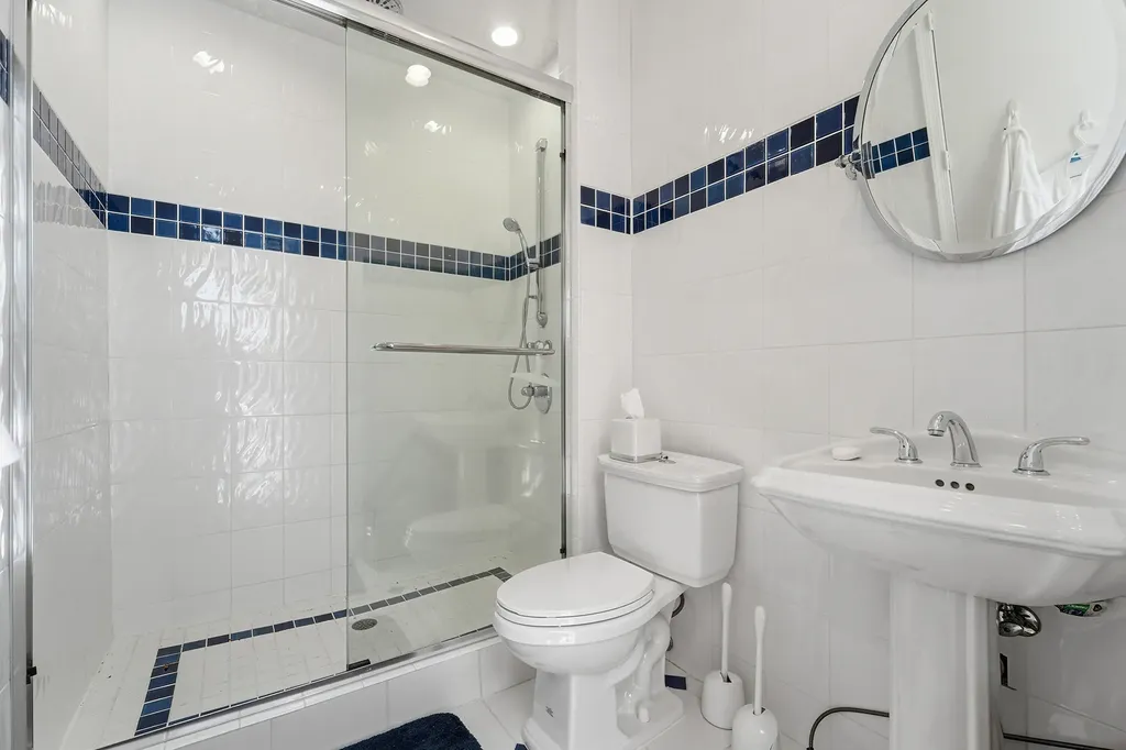 16197 Villa Vizcaya Place Delray Beach FL 33446