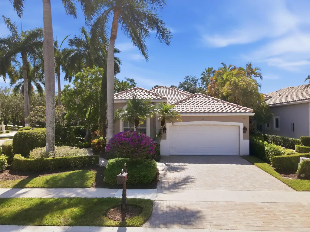 16197 Villa Vizcaya Place Delray Beach FL 33446