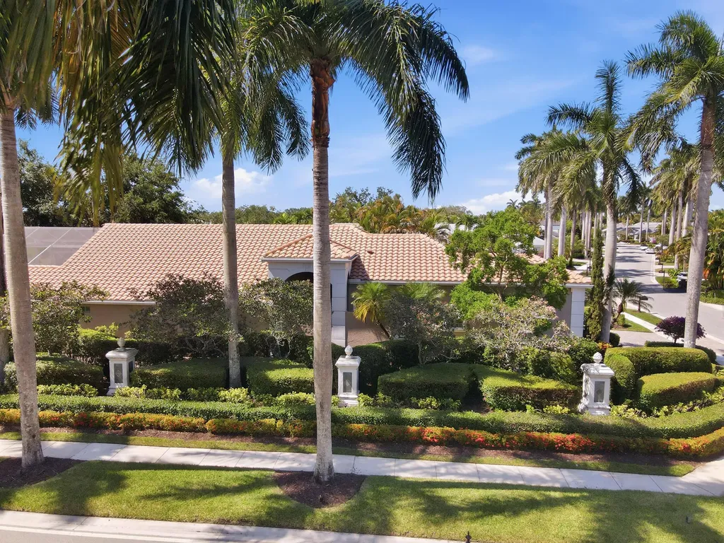 16197 Villa Vizcaya Place Delray Beach FL 33446
