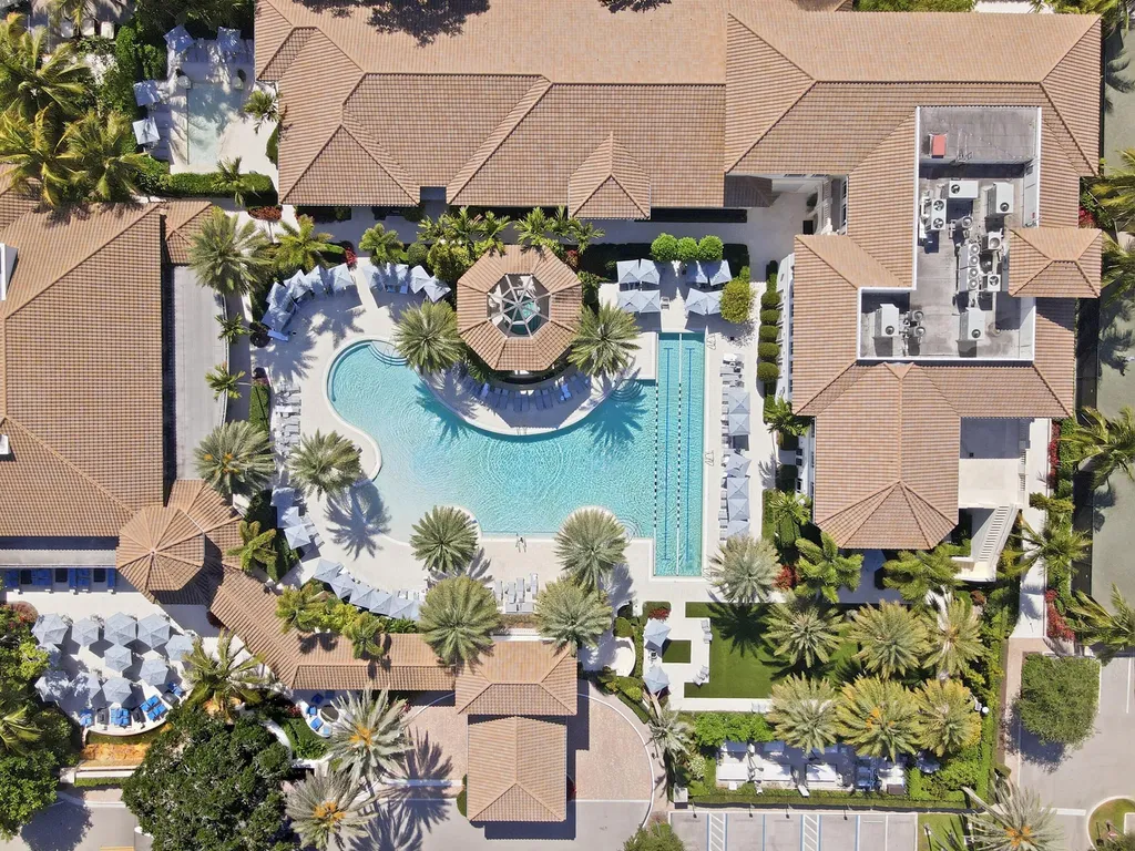 16197 Villa Vizcaya Place Delray Beach FL 33446