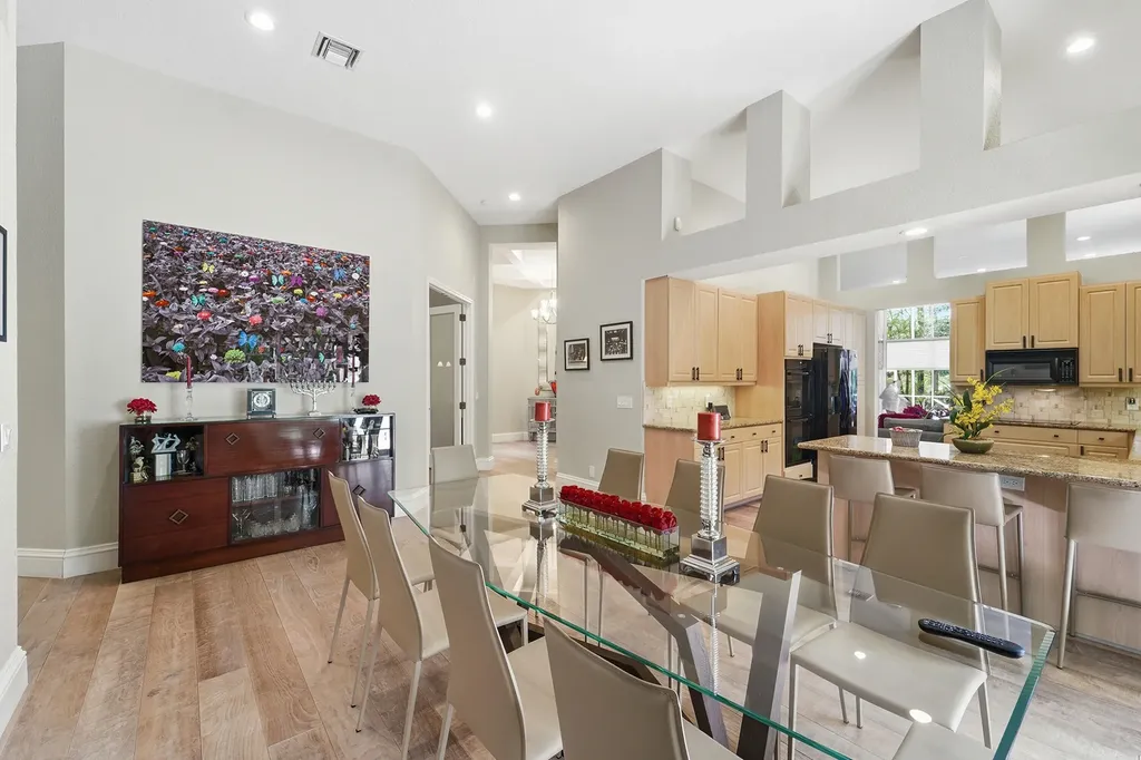 16197 Villa Vizcaya Place Delray Beach FL 33446