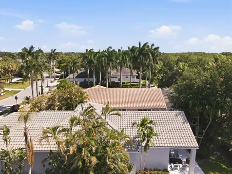 16197 Villa Vizcaya Place Delray Beach FL 33446