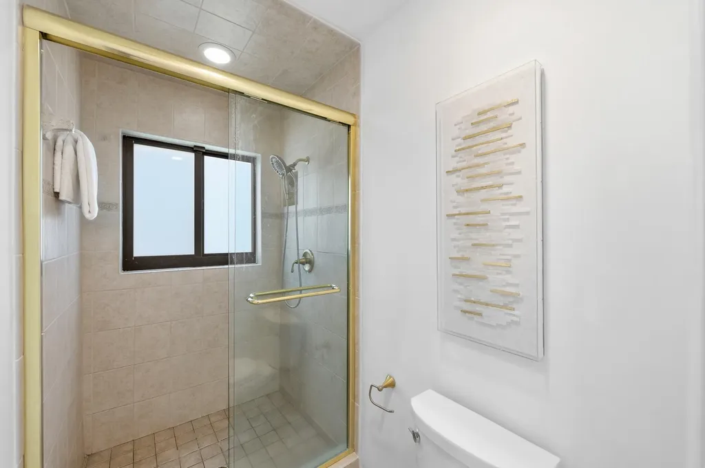 6600 NE 21st Terrace Fort Lauderdale FL 33308