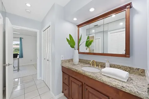 6600 NE 21st Terrace Fort Lauderdale FL 33308