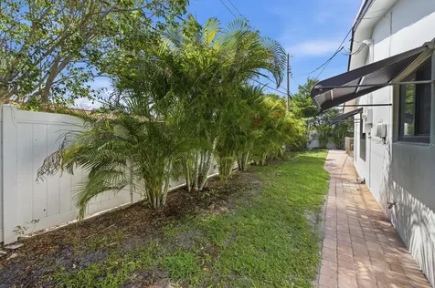 6600 NE 21st Terrace Fort Lauderdale FL 33308