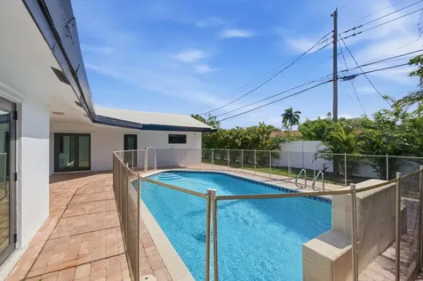 6600 NE 21st Terrace Fort Lauderdale FL 33308