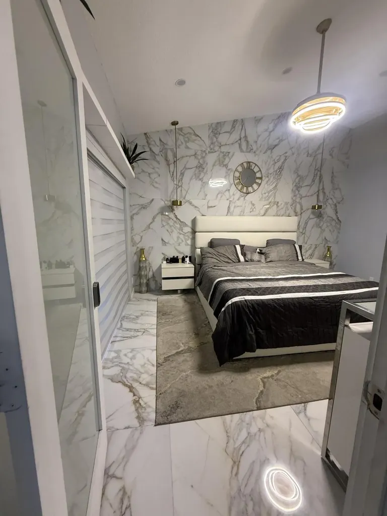 7670 Live Oak Drive Coral Springs FL 33065