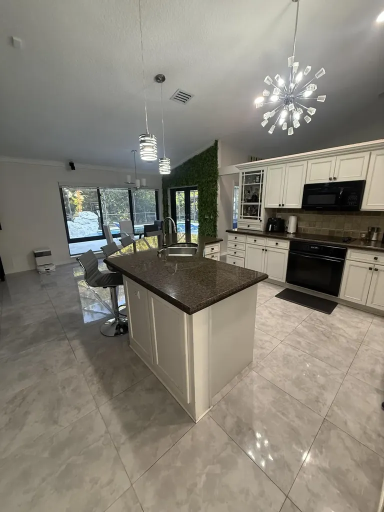 7670 Live Oak Drive Coral Springs FL 33065
