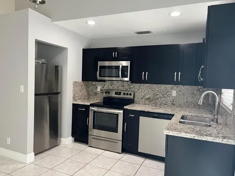 13671 Yarmouth Court Wellington FL 33414