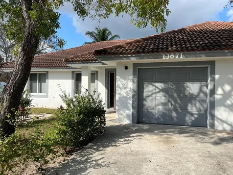 13671 Yarmouth Court Wellington FL 33414