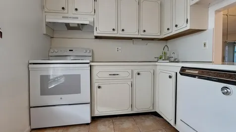 5890 NW 64th Avenue Tamarac FL 33319