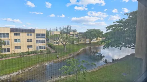 5890 NW 64th Avenue Tamarac FL 33319