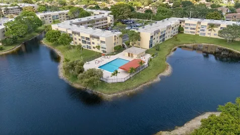 5890 NW 64th Avenue Tamarac FL 33319