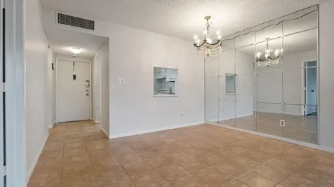 5890 NW 64th Avenue Tamarac FL 33319