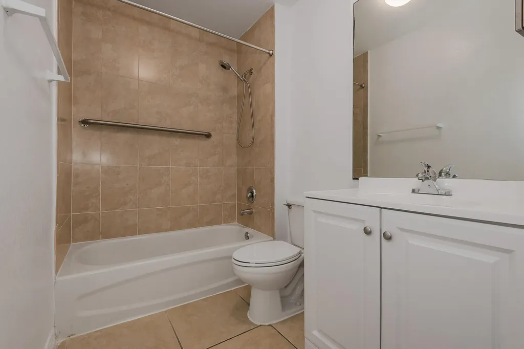 3838 SW 48th Avenue Hollywood FL 33023