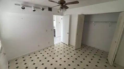 650 SW 124th Terrace Pembroke Pines FL 33027