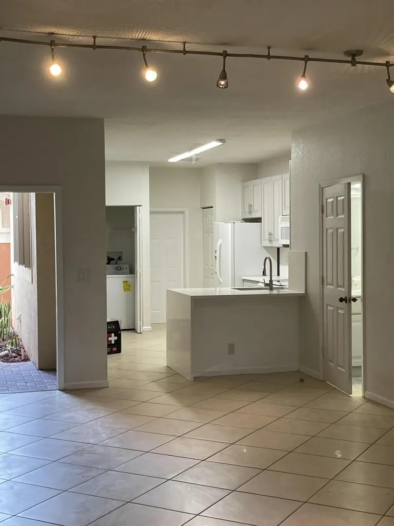 3909 Tree Top Drive Weston FL 33332