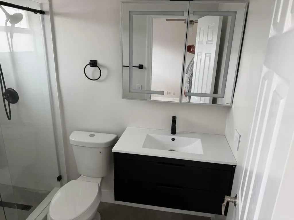 2051 NE 56th Street Fort Lauderdale FL 33308