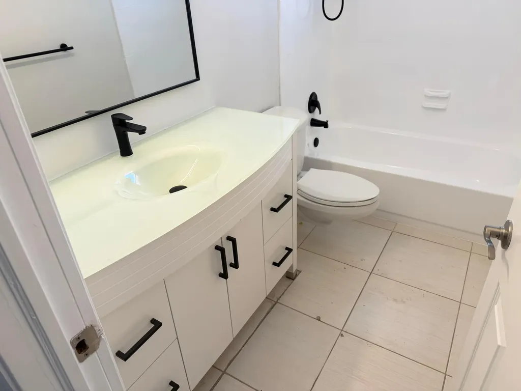 2051 NE 56th Street Fort Lauderdale FL 33308