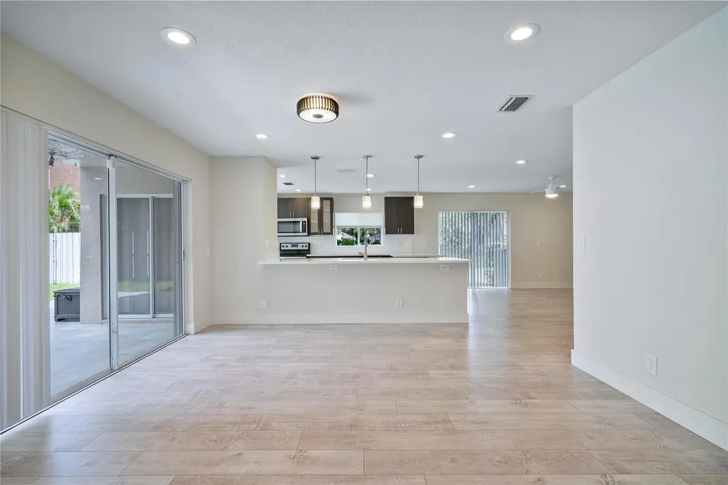 7701 NW 61st Terrace Parkland FL 33067