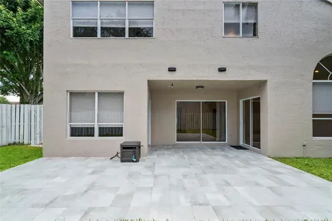 7701 NW 61st Terrace Parkland FL 33067