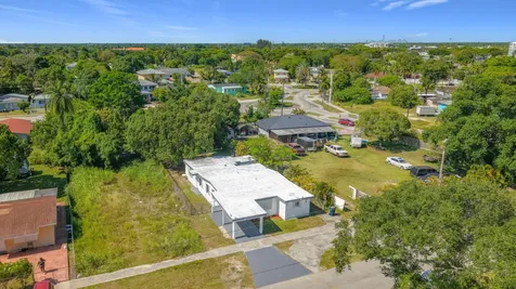 10235 SW 177th Street Miami FL 33157