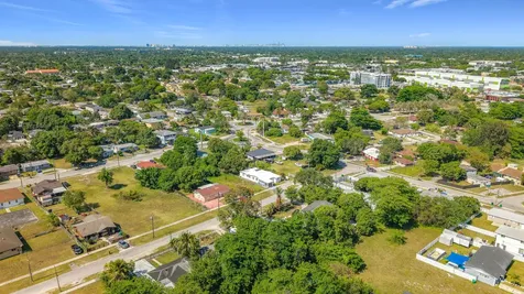 10235 SW 177th Street Miami FL 33157