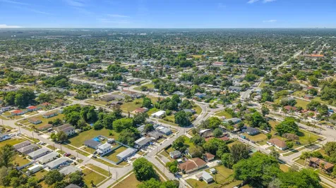 10235 SW 177th Street Miami FL 33157