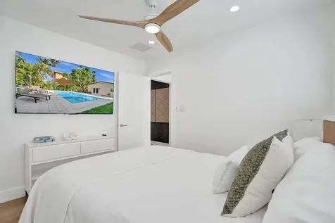 1043 N Victoria Park Road Fort Lauderdale FL 33304