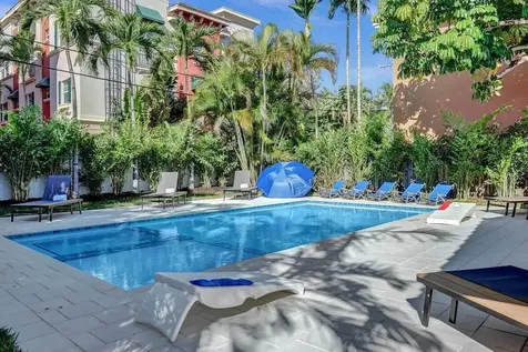1043 N Victoria Park Road Fort Lauderdale FL 33304