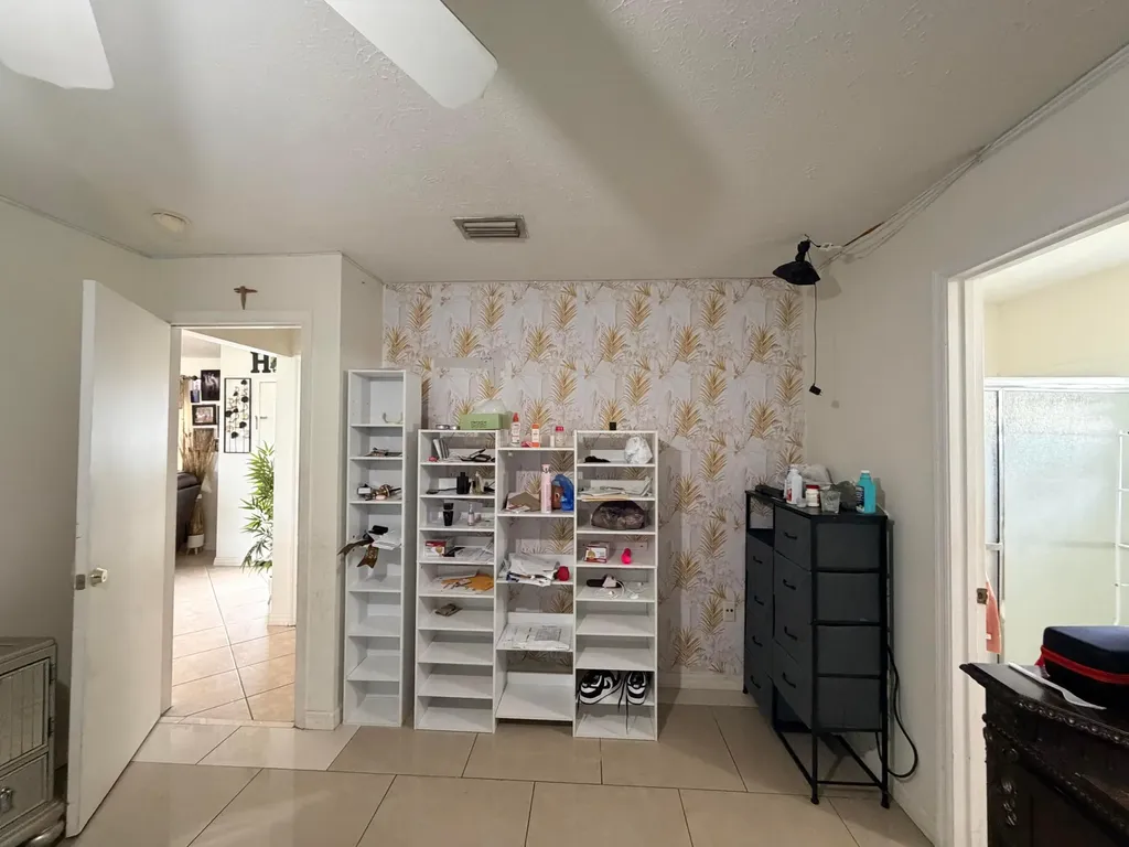 1342 SW Wampler Avenue Port St Lucie FL 34953