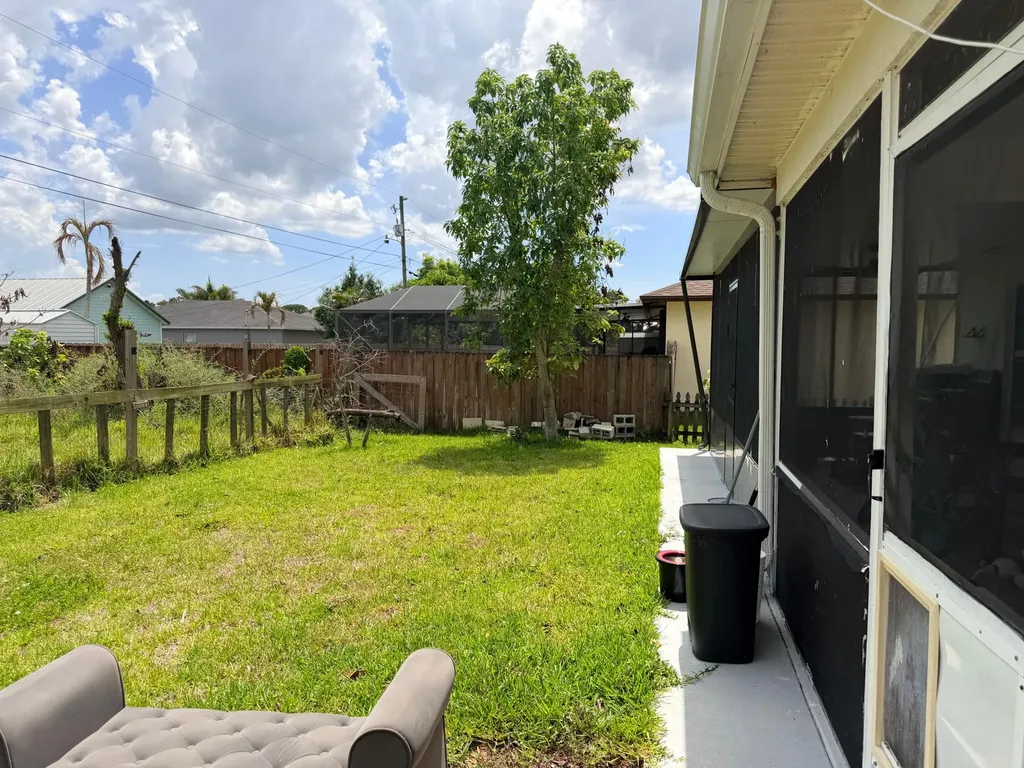 1342 SW Wampler Avenue Port St Lucie FL 34953