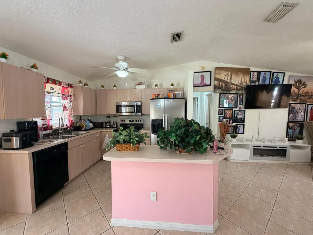 1342 SW Wampler Avenue Port St Lucie FL 34953
