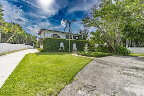 1009 S Indian River Drive Fort Pierce FL 34950