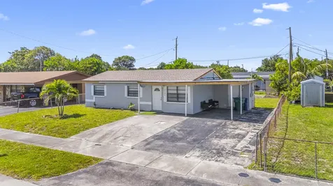 3280 NW 13th Court Lauderhill FL 33311