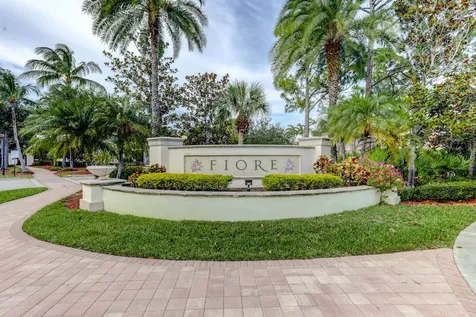 9303 W Myrtlewood Circle Circle W Palm Beach Gardens FL 33418