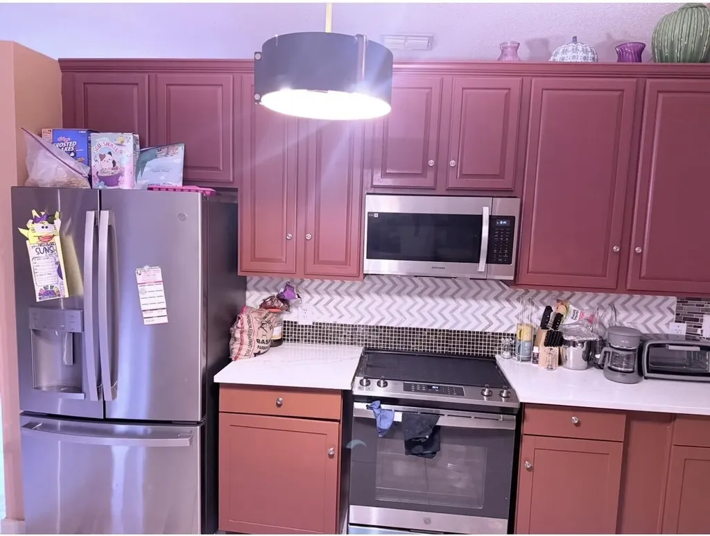 1886 SE Gifford Street Port St Lucie FL 34952