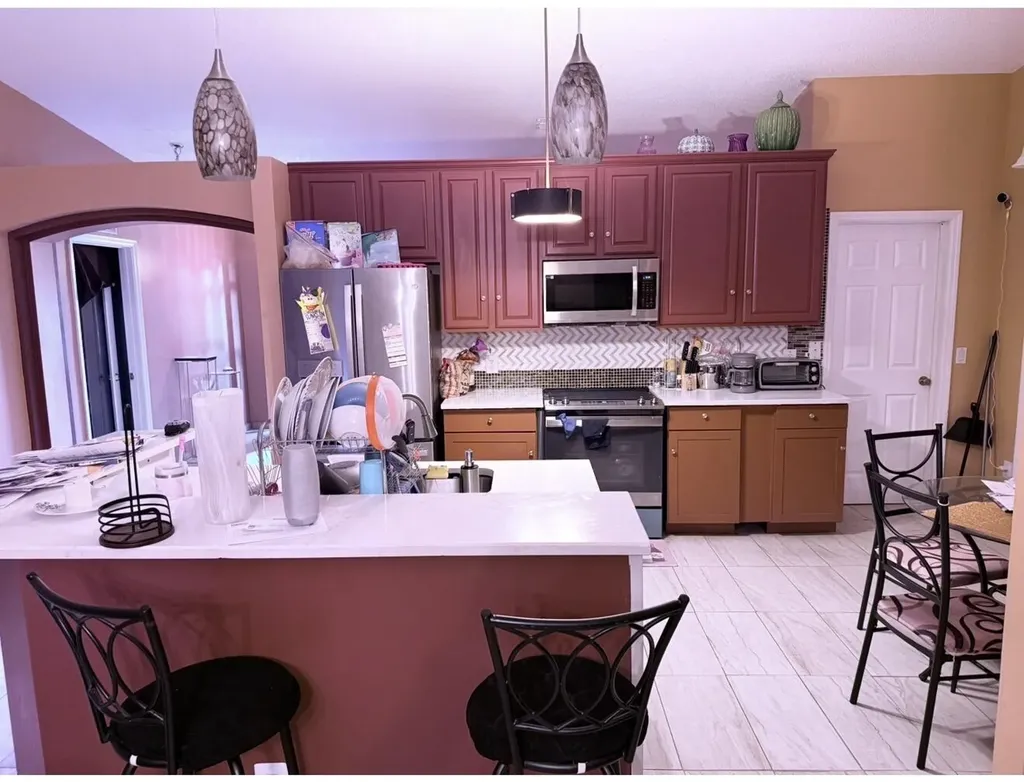 1886 SE Gifford Street Port St Lucie FL 34952