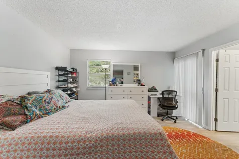 1802 SE Vesthaven Court Port St Lucie FL 34952
