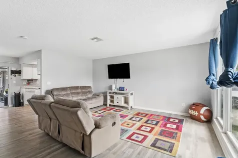 1802 SE Vesthaven Court Port St Lucie FL 34952