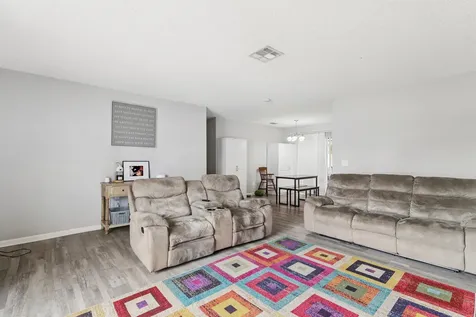 1802 SE Vesthaven Court Port St Lucie FL 34952